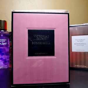 Sold! 💥Victorias secret Bombshell 100ml